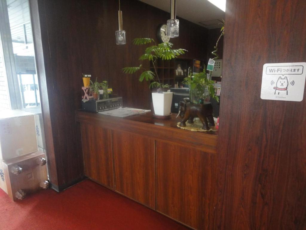 Ryokan Tanada Hiroshima Bagian luar foto