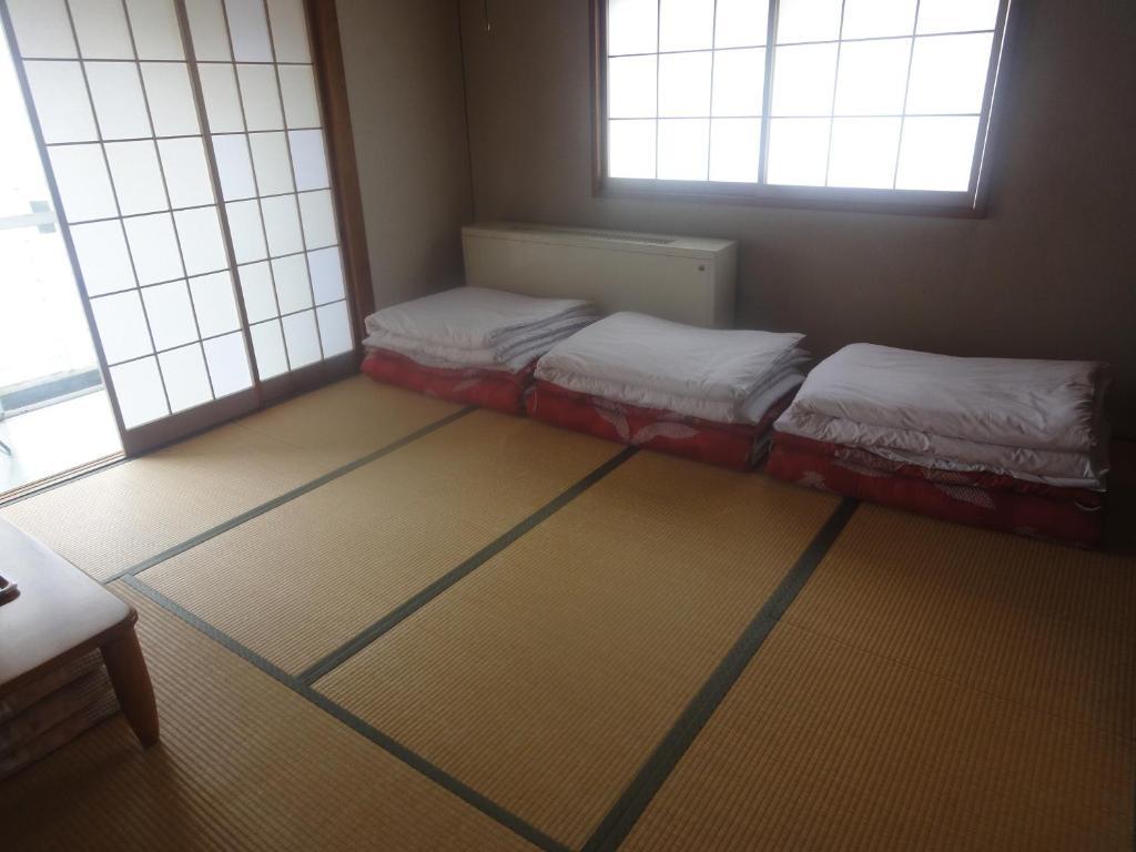 Ryokan Tanada Hiroshima Bagian luar foto